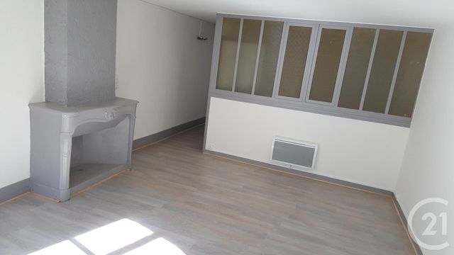 Appartement F2 à louer - 2 pièces - 58.41 m2 - LONS LE SAUNIER - 39 - FRANCHE-COMTE - Century 21 L'Immobilier Des Thermes